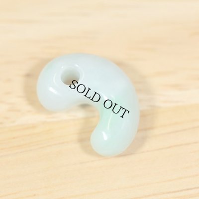 画像2: 翡翠 勾玉 (2)