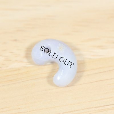 画像2: 翡翠 勾玉 (2)