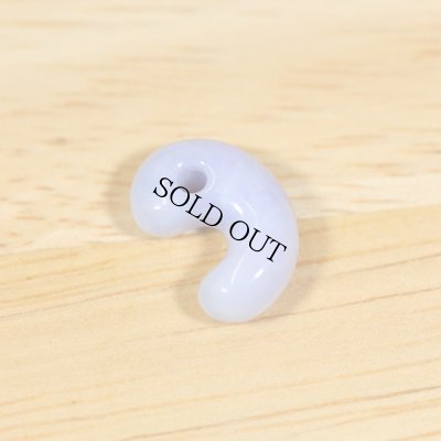 画像2: 翡翠 勾玉 (2)