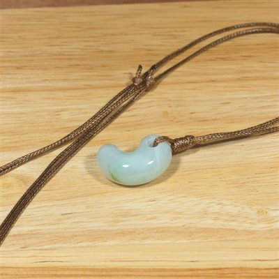 画像6: 糸魚川産翡翠・紐付勾玉 (6)