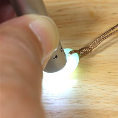 画像7: 糸魚川産翡翠・紐付勾玉 (7)