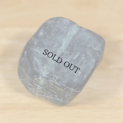 画像2: 糸魚川産翡翠原石 (2)