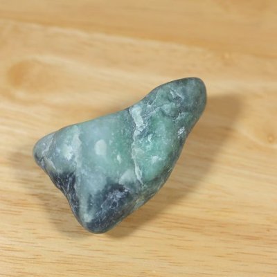 画像2: 糸魚川産翡翠原石 (2)