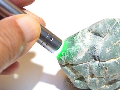 画像5: 糸魚川産翡翠原石 (5)