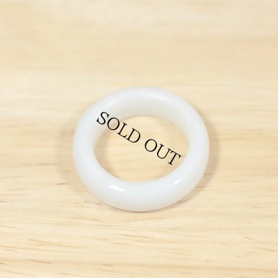 画像2: 糸魚川翡翠くりぬきリング (2)