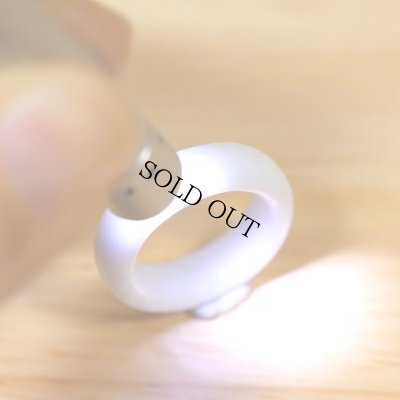 画像6: 糸魚川翡翠くりぬきリング (6)