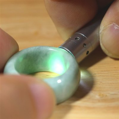 画像5: 糸魚川翡翠くりぬきリング (5)