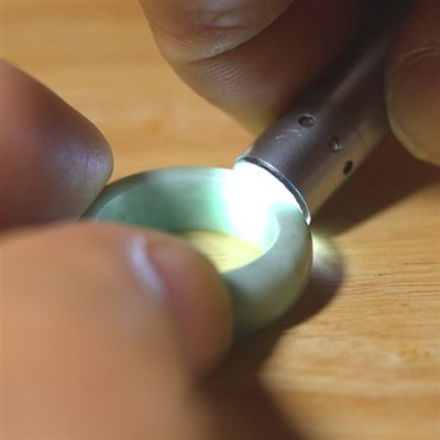 画像5: 糸魚川翡翠くりぬきリング (5)