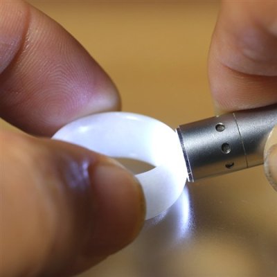 画像5: 糸魚川翡翠くりぬきリング (5)