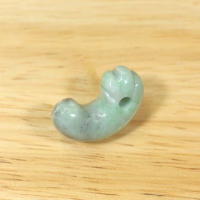 画像3: 丁字頭勾玉 (3)