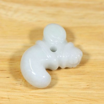 画像2: 禽獣首勾玉 (2)