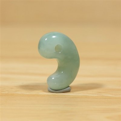 画像3: 小滝産 翡翠勾玉 (3)