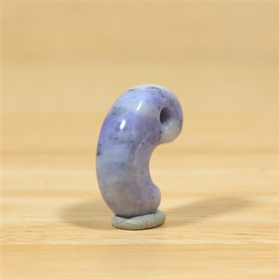 画像4: 小滝産 翡翠勾玉 (4)