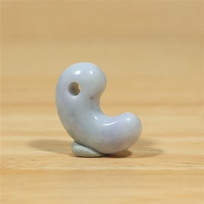 画像2: 姫川産 翡翠勾玉 (2)