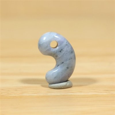 画像3: 小滝産 翡翠勾玉 (3)