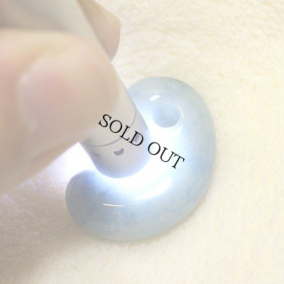 画像6: コンサワ産 翡翠勾玉 (6)