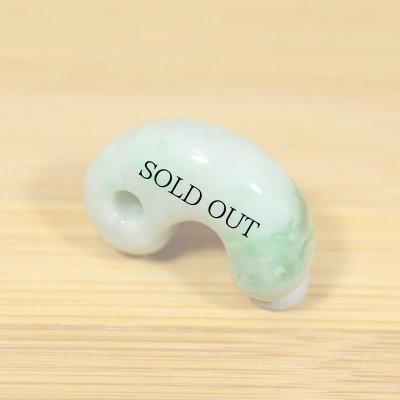 画像3: 小滝産 翡翠勾玉 (3)