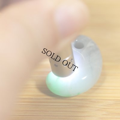 画像6: 青海産 翡翠勾玉 (6)