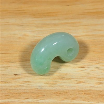 画像4: 姫川産 翡翠勾玉 (4)