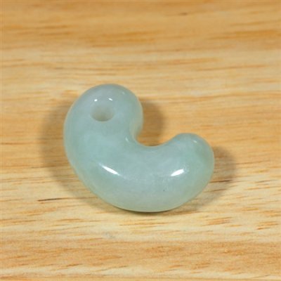 画像2: 姫川産 翡翠勾玉 (2)