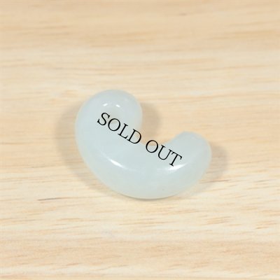 画像2: 姫川産 翡翠勾玉 (2)