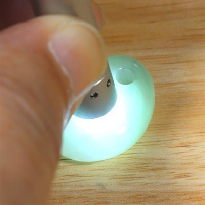 画像5: 小滝産 翡翠勾玉 (5)