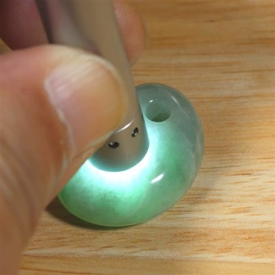 画像5: 小滝産 翡翠勾玉 (5)