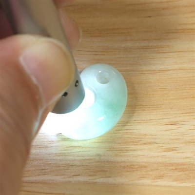 画像5: 小滝産 翡翠勾玉 (5)