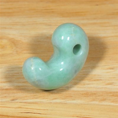 画像3: 青海産 翡翠勾玉 (3)