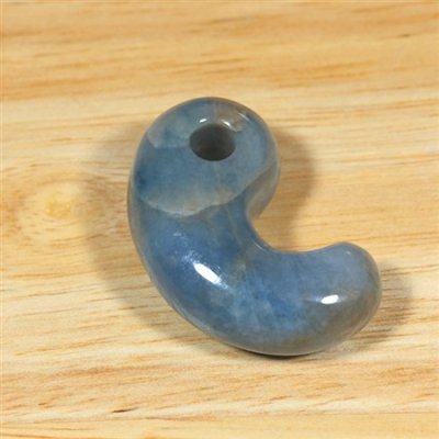 画像2: コンサワ産 翡翠勾玉 (2)