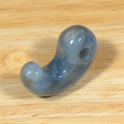 画像3: コンサワ産 翡翠勾玉 (3)