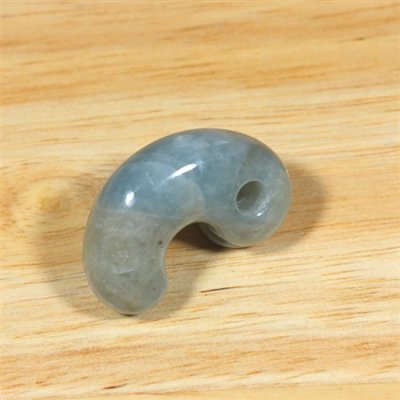 画像4: コンサワ産 翡翠勾玉 (4)