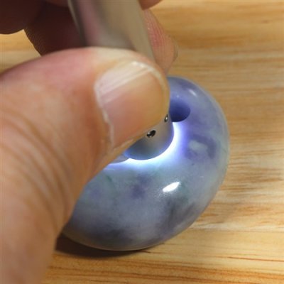 画像5: 海中産 翡翠勾玉 (5)