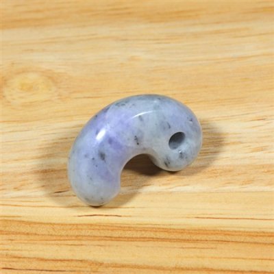 画像4: 小滝産 翡翠勾玉 (4)