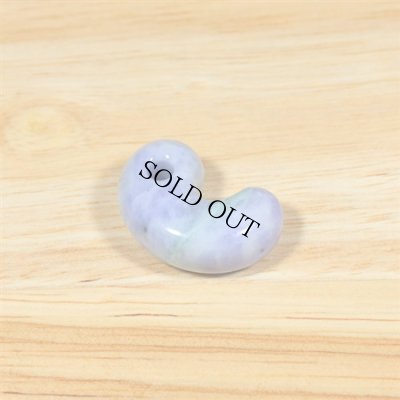 画像2: 小滝産 翡翠勾玉 (2)