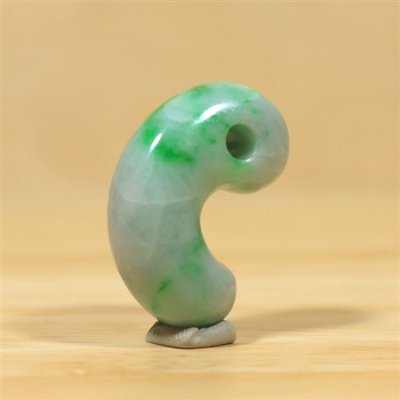 画像4: 糸魚川産 ひすい勾玉 (4)