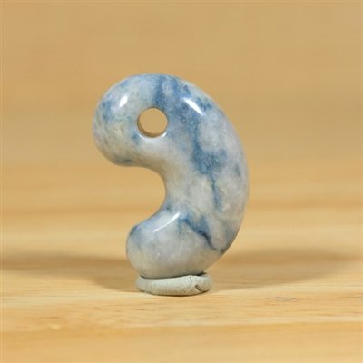 画像4: 糸魚川産 ひすい勾玉 (4)
