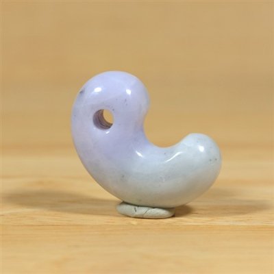 画像2: 糸魚川産 ひすい勾玉 (2)