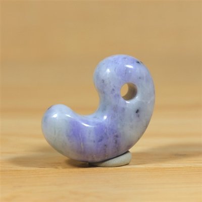画像1: 糸魚川産 ひすい勾玉 (1)