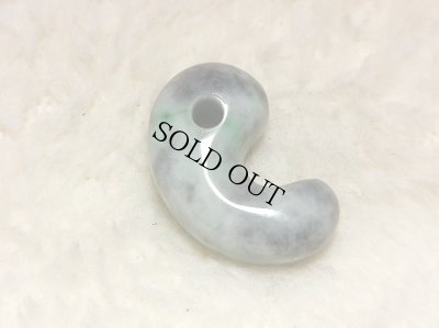 画像2: ひすい勾玉 (2)