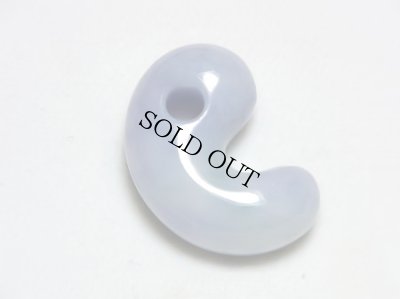 画像2: ひすい勾玉 (2)