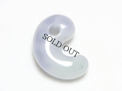 画像2: ひすい勾玉 (2)