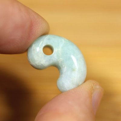 画像5: ひすい勾玉 (5)