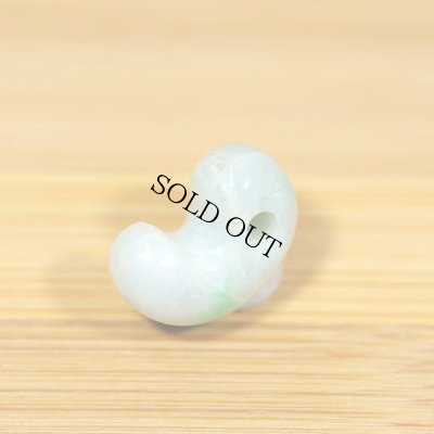 画像3: ひすい勾玉 (3)