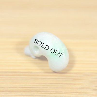 画像4: ひすい勾玉 (4)