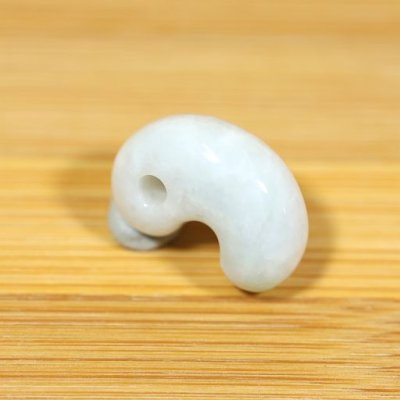 画像4: ひすい勾玉 (4)