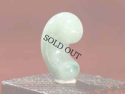 画像3: ひすい勾玉 (3)