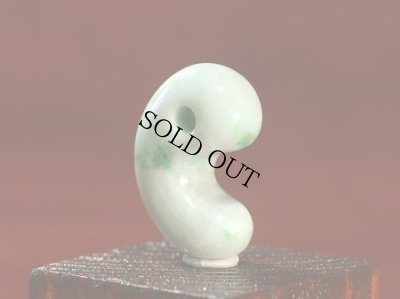 画像3: ひすい勾玉 (3)