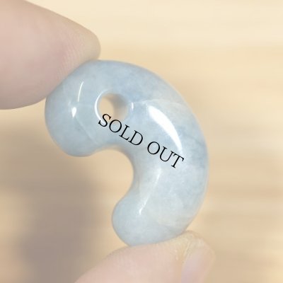 画像5: ひすい勾玉 (5)