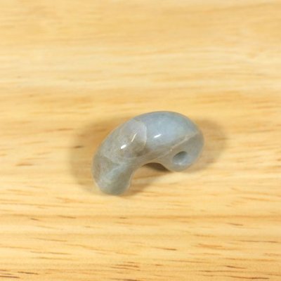 画像4: ひすい勾玉 (4)